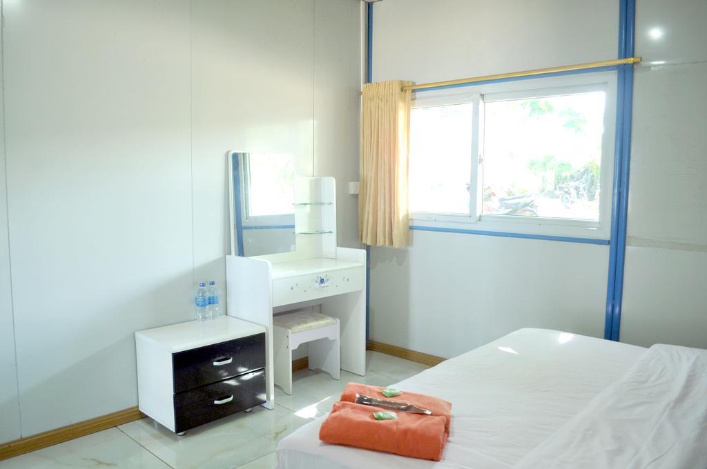 Mimiland Batu Payung Hotel Singkawang Exterior photo