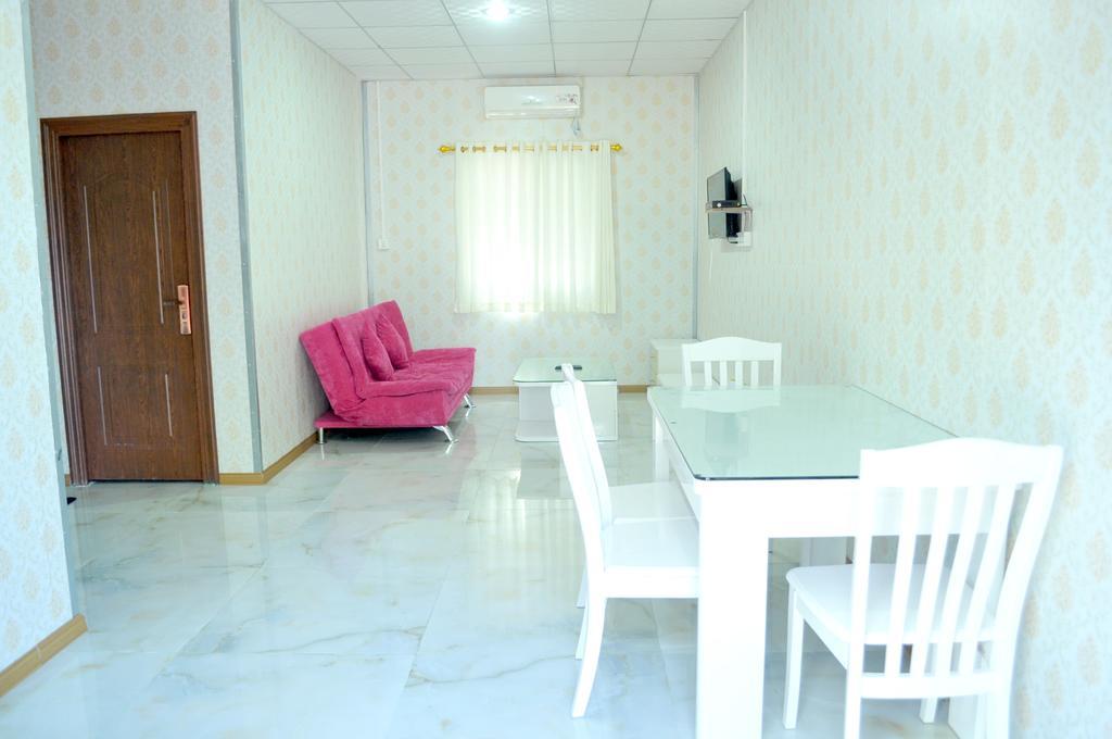 Mimiland Batu Payung Hotel Singkawang Exterior photo